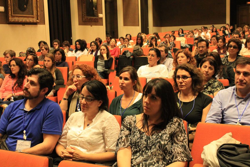 jhumanistasfeap's tweet photo. RT @jhumanistasfeap: RT @jhumanistasfeap: Algunas fotografías que habéis compartido con nosotr@s en las redes en las VI Jornadas de #PsicoterapiasHumanistas #FEAP https://t.co/psZYJSZUPo