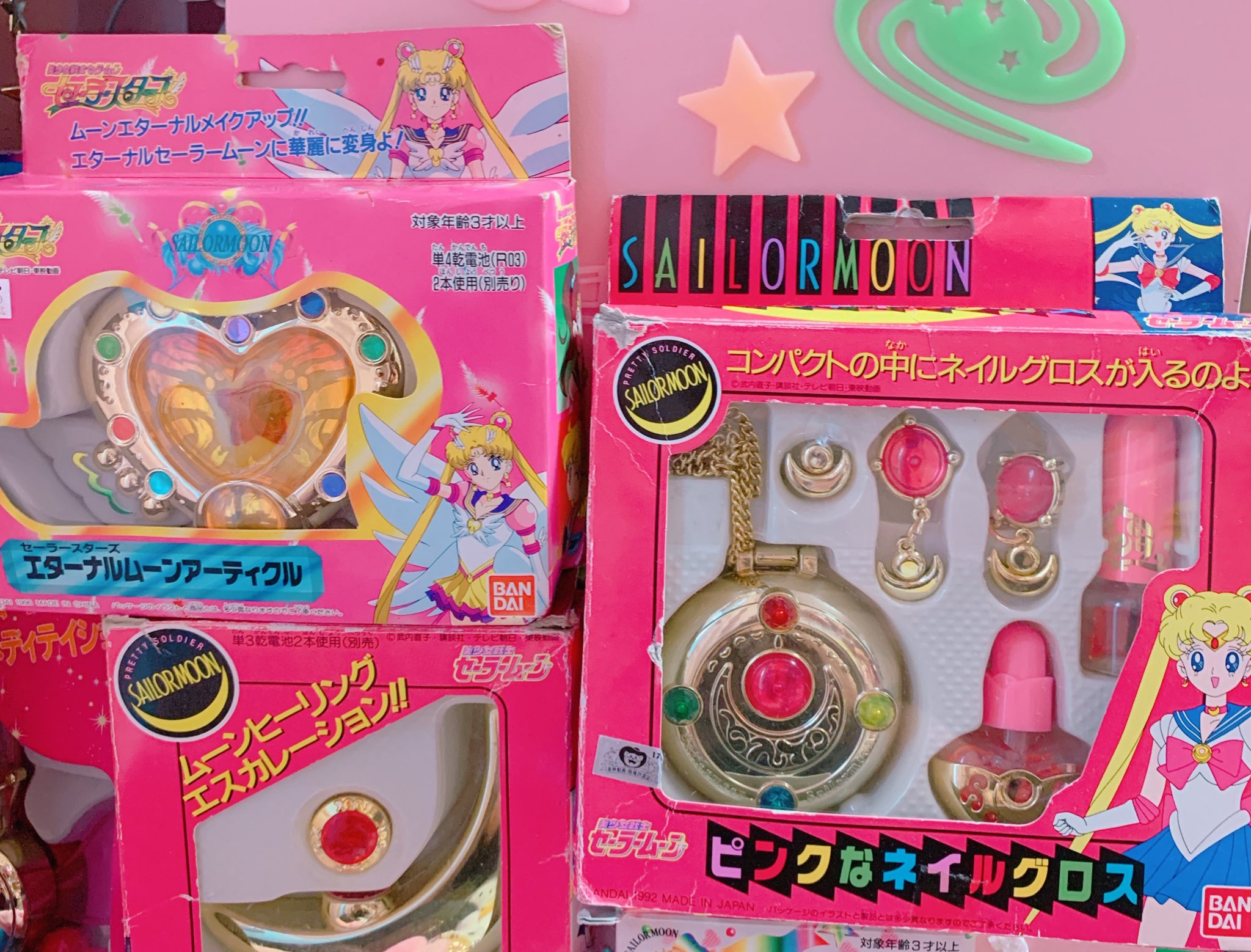 セーラームーン ピンクなネイルグロス