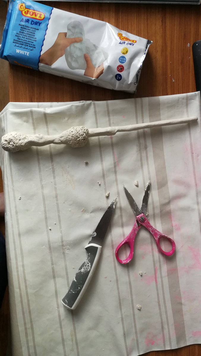 NephylaLocura's tweet photo. HP crafting mode.... #HarryPotter #MardiGras #magicmum #cosplay https://t.co/al9pWccOBR