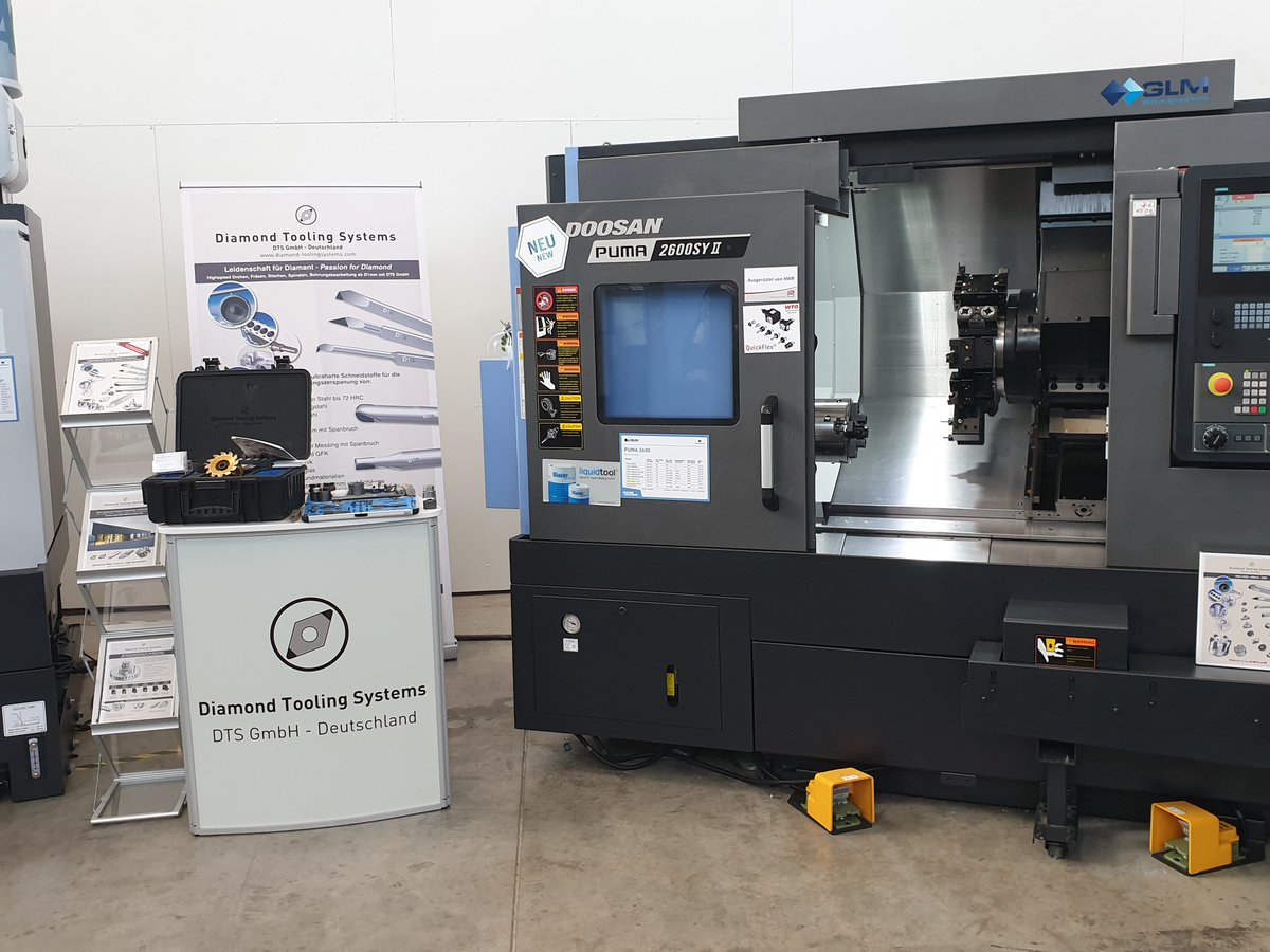 #teamwork 

Startschuss zur Hausmesse von GLM &amp; INEX!
Von heute bis zum 15. März stellen wir neben weiteren 30 Mitaustellern unsere neuesten Produkte vor.

Unsere Techniker erwarten Sie gerne an unserem Stand!

#Messe #Werkzeuge #Zerspanung #Maschinenbau #Drehen #Fräsen #DTS