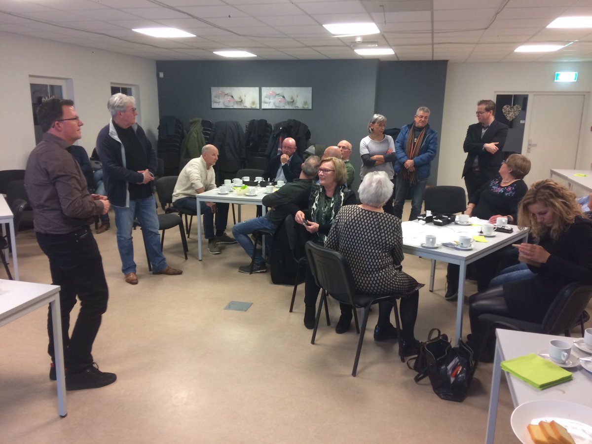 De eerste deelnemers v.h. Beatrixplein hebben zich reeds gemeld. Inschrijven kan tot 26 april, zie gemeentesite: samen bouwen Beatrixplein. De volgende informatieavond is op 24 april! <a href="/Gemeente_Stein/">Gemeente Stein</a> <a href="/wonenlimburg/">Wonen Limburg</a> #samenwonen