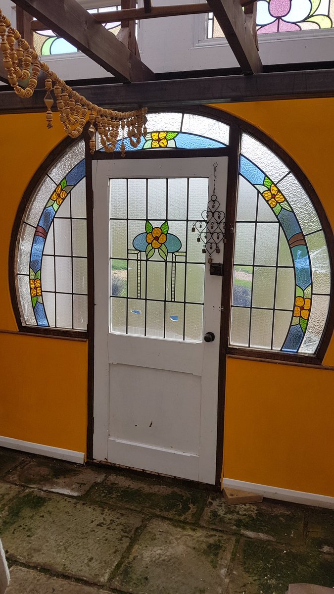 With only about 9 weeks until we open the gates for the 2019 season, the teams are busy designing, gardening, event planning, decorating, building. It's going to be a busy exciting year!! #gardening #designing #Building #Flowers #EventsMarketing #courses #Lincolnshire