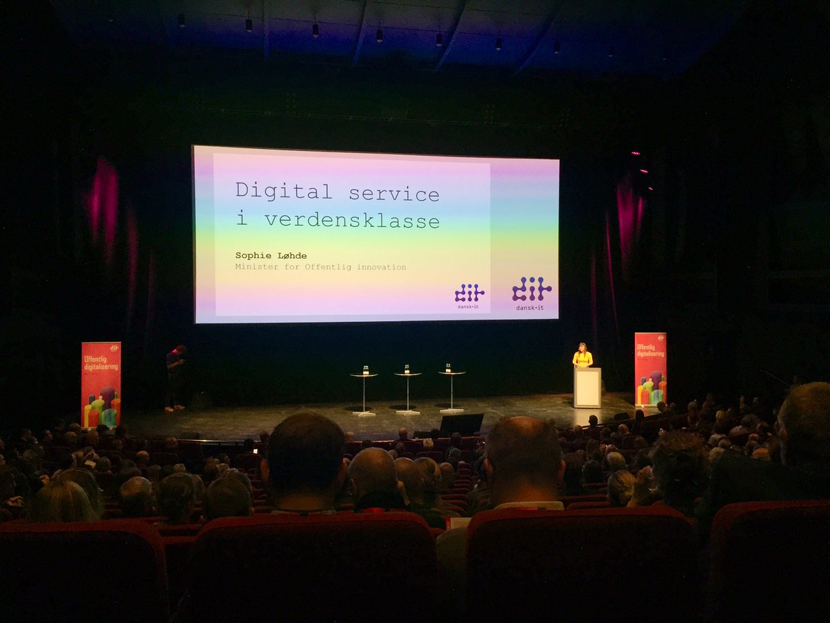 Denmark’s minister of public sector innovation opens the yearly conference about digitalisation: I will launch a strategy for artificial intelligence tomorrow #AI #OffDig