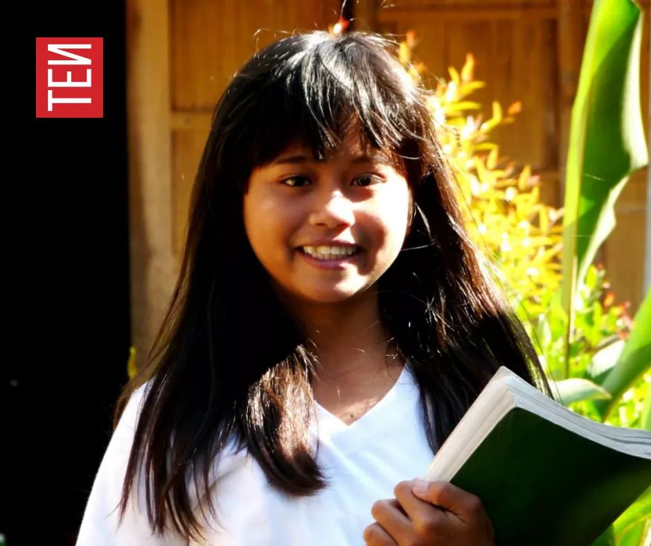 TENFoundations's tweet photo. Meet Rosslyn Medrano, nicknamed βNica.β She is the 7th of eight children in her family. She is now 11 years old studying in Grade 6 at primary level. When the #TeamTen first saw her in the street, she was starving. Rosslyn is one of the children transformed by #TenFoundations. https://t.co/S4s4RzpIqC
