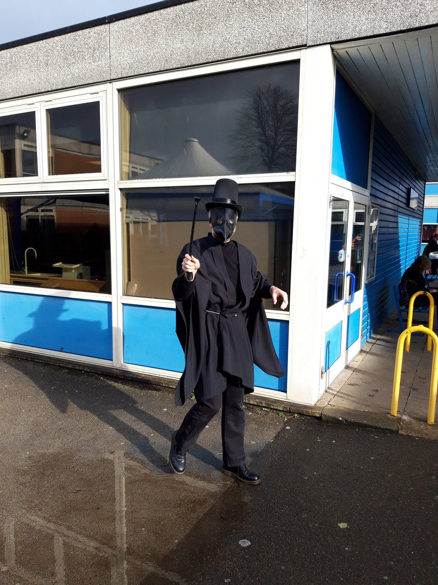 ScienceSW's tweet photo. A terrifying plague doctor seems to be on the loose around Chemistry #BSW19 https://t.co/l2RRvpuZOQ