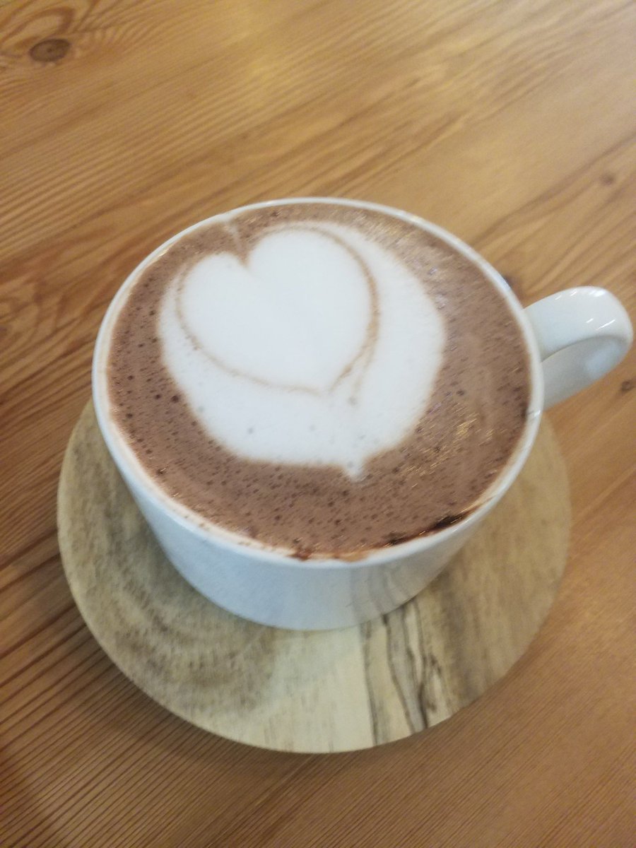 sdilimeni's tweet photo. This is some really really nice coffee👌 @AkroGlobal @CapeTown https://t.co/qLZNCAdhGj