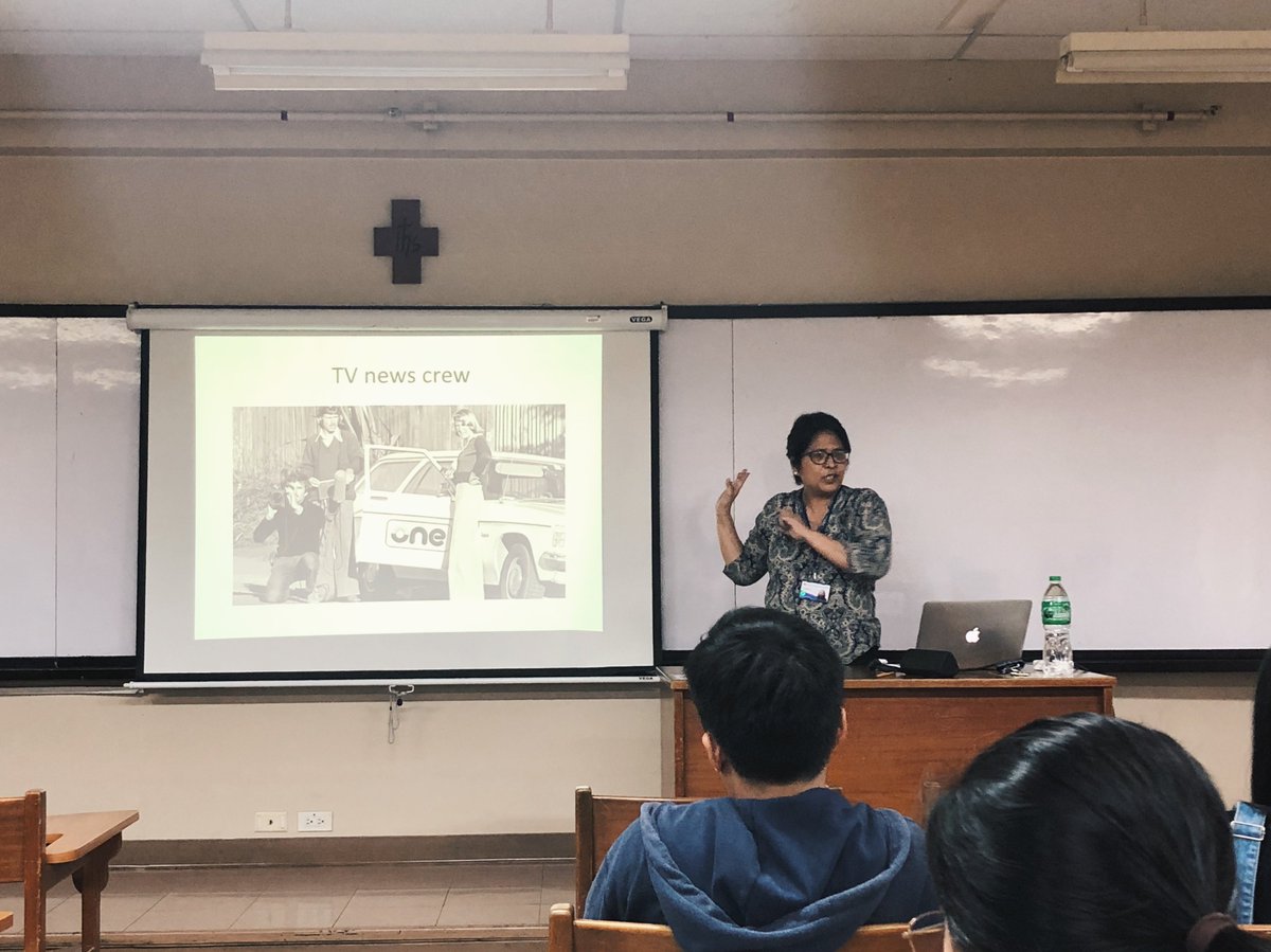 AteneoACOMM's tweet photo. Our speaker for today, Luz Rimban, has taken the floor!
#MediaMonth
#UnCOMventional https://t.co/jHj9UbTi0s