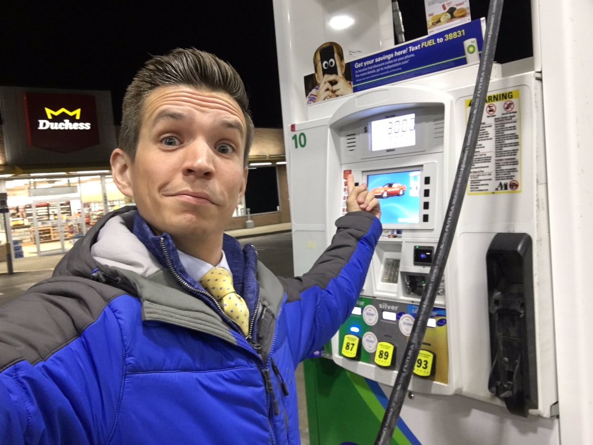 mikewsyx6's tweet photo. You guys! It happened! It really happened! A #perfectpump all on its own! Oh, my. Never in my life have I experienced such a feat. This will be a good day. https://t.co/6xzuBssq68