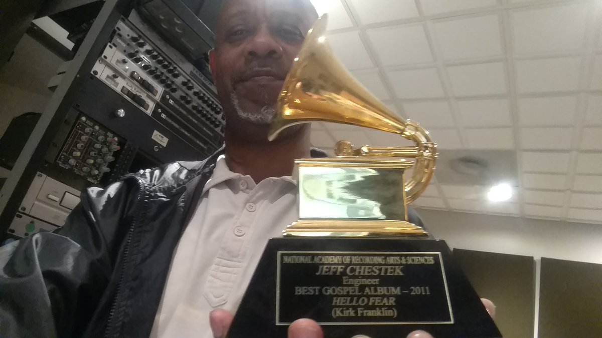 TrezureRoxx's tweet photo. When I try to one up my engineer, he just tells me to go hand him his Grammy. Alright Jeff, you've got that... The journey continues...#musican #randbartist #songs🎶 #hiphop #randbmusic #love #rap #dubstep #instagood #beat #beats #jam #myjaan #party #partymusic #newsong #love https://t.co/0FdGwLz5Zw