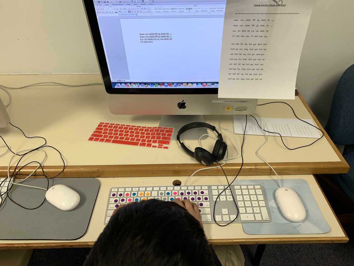hcpssoit's tweet image. #codingwithscratch #keyboarding and more in technology class @hcpss_fres #animation #LearnToCode
