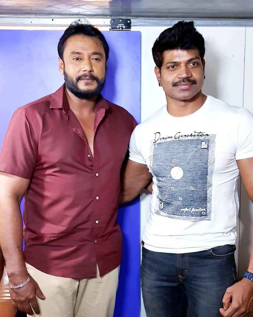 MariTigerFC's tweet photo. Exclusive Pic
#MariTiger @PrabhakarVinnod @dasadarshan https://t.co/fGrwQ2HnHY