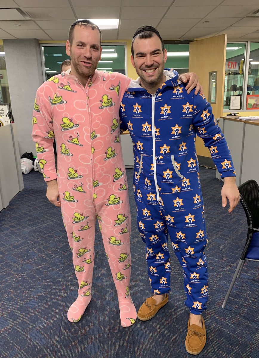 SARHighSchool's tweet photo. #pajamaday #adar #shtick #onlyatsar https://t.co/7mEbPBp2zh