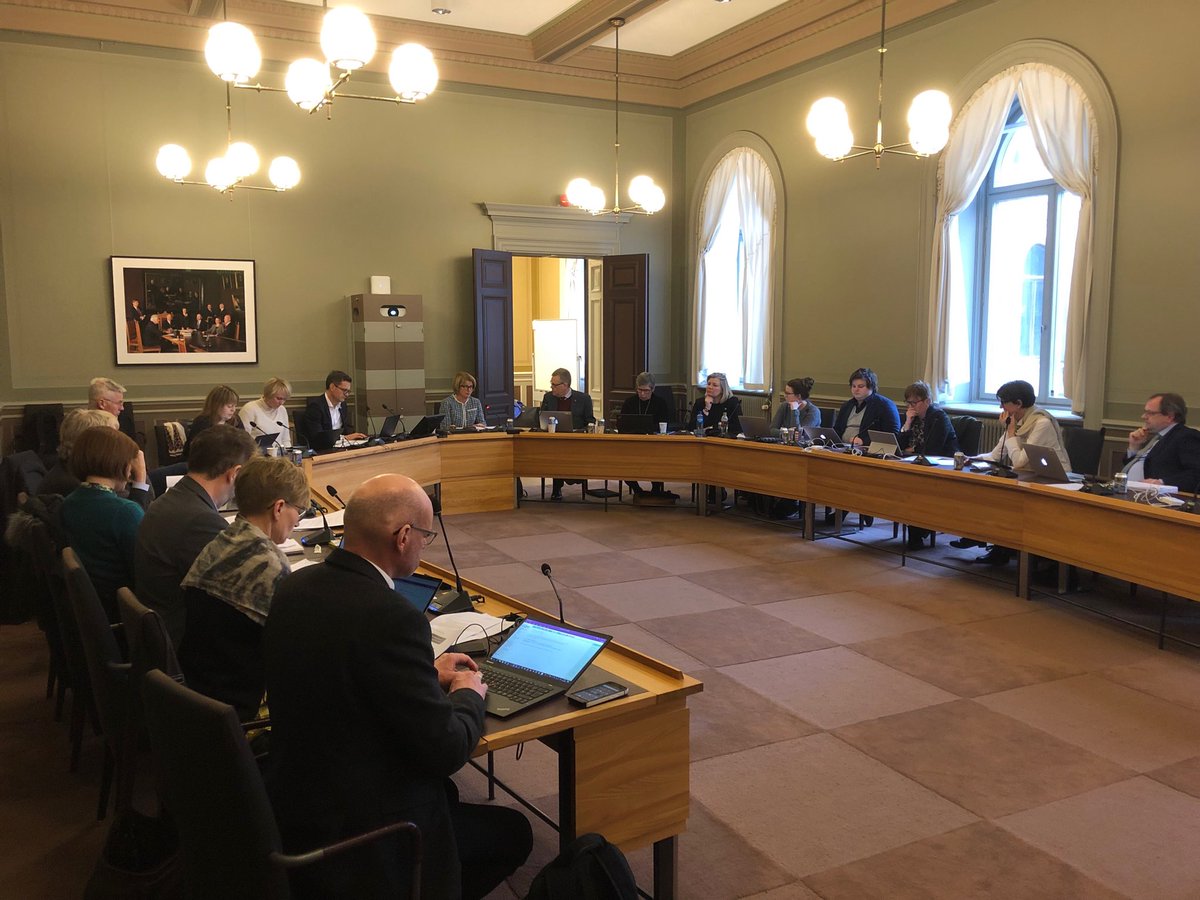 Styremøte ⁦<a href="/UiTromso/">UiT | University of Tromsø</a>⁩ i Uppsala i dag. Viktig diskusjoner om bl a medvirkning og medbestemmelse på instituttnivå og ny informasjonssikkerhetsstrategi. Valgt sted for å lære av ⁦<a href="/uppsalauni/">Uppsala universitet</a>⁩ - vert styremedlem/prorektor ⁦<a href="/Malmberg_Anders/">Anders Malmberg</a>⁩