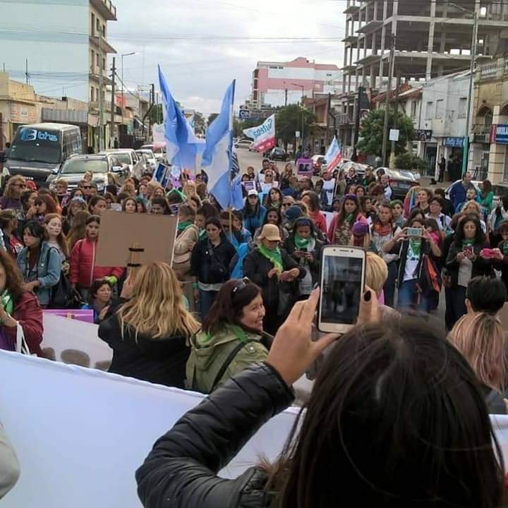 Lacolectivaaut1's tweet photo. 8M @Lacolectivaaut1 presente en el Partido de la Costa #Nuestrasvoces https://t.co/e02I0nY9NY