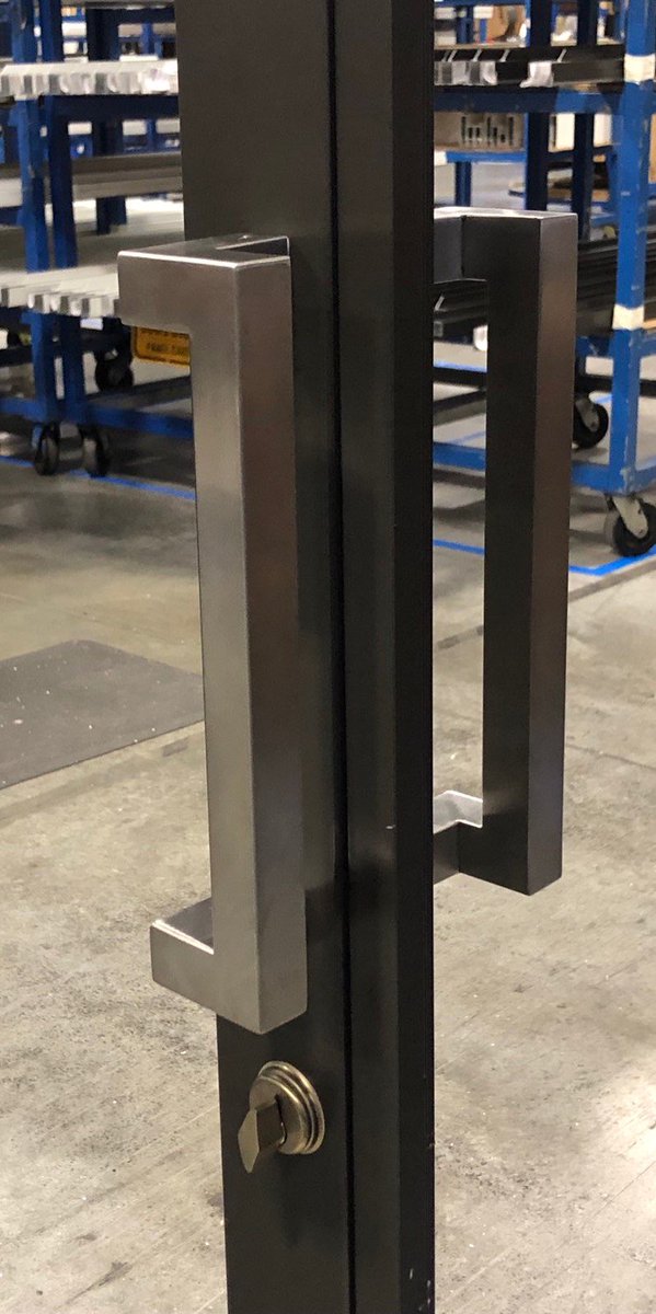 cgiwindows's tweet photo. Have you seen the new handle option on the Estate Series 560 Sliding Glass Door yet? The new more modern design is now available for ordering. #modern #handle #newoption #SGD #estatecollection https://t.co/0SN5IYR63L