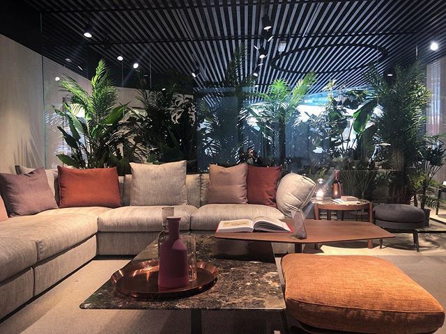 interdesign_uk's tweet photo. Day 4 of #ldw19atdcch @designcentrech
#FLEXFORM #flexformlondon https://t.co/NvW2BYYzBl https://t.co/Y7vjsT3vok