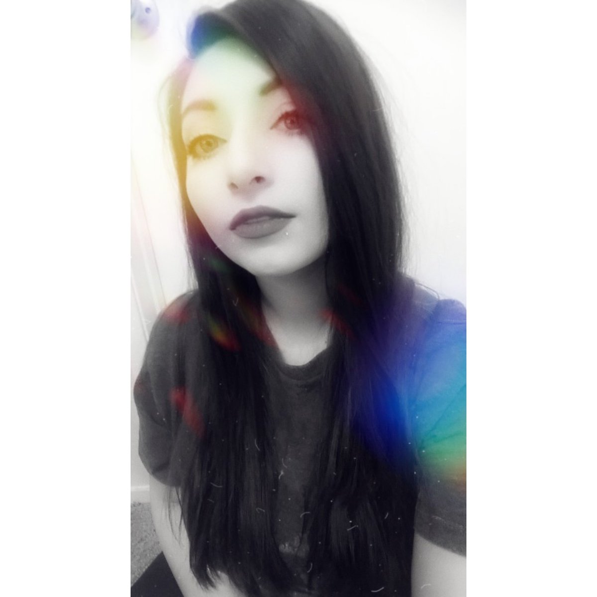Foxgurlly's tweet photo. #NewProfilePic https://t.co/69OnKUXUEZ