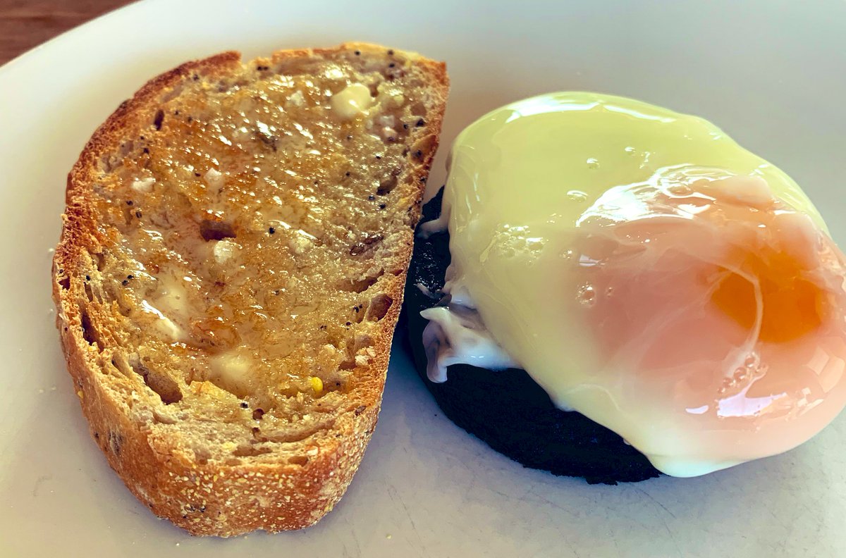 Hebridean breakfast heaven this morning after a wee walk in the tail