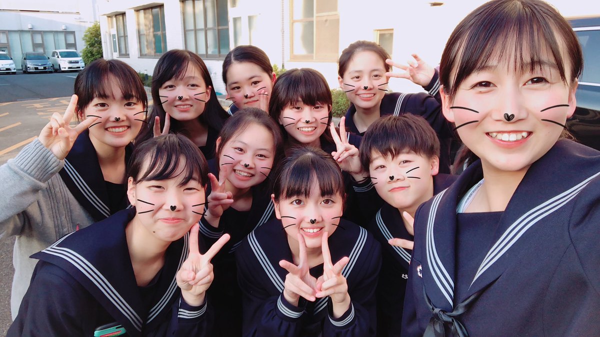 膳所女バス3年 膳所高校に合格された皆さん おめでとうございます 膳所高校女子バスケットボール班は とにかく明るく楽しい部活です 経験者は勿論未経験者 マネージャー志望も歓迎します 少しでも興味のある人は是非見に来てください 一緒に 膳所女バス3年 膳所高校に合格された皆さん おめでとうございます 膳所高校女子バスケットボール班は とにかく明るく楽しい部活です 経験者は勿論未経験者 マネージャー志望も歓迎します 少しでも興味のある人は是非見に来てください 一緒に