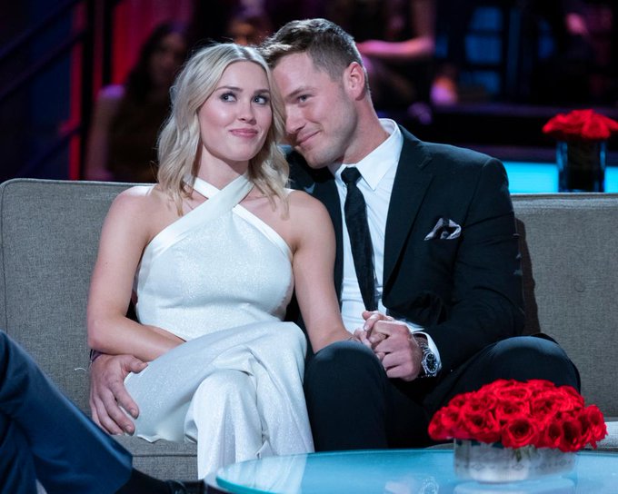 thebachelorfinale - Colton Underwood & Cassie Randolph - Updates - FAN Forum - Page 4 D1iKIQwXQAAaydX