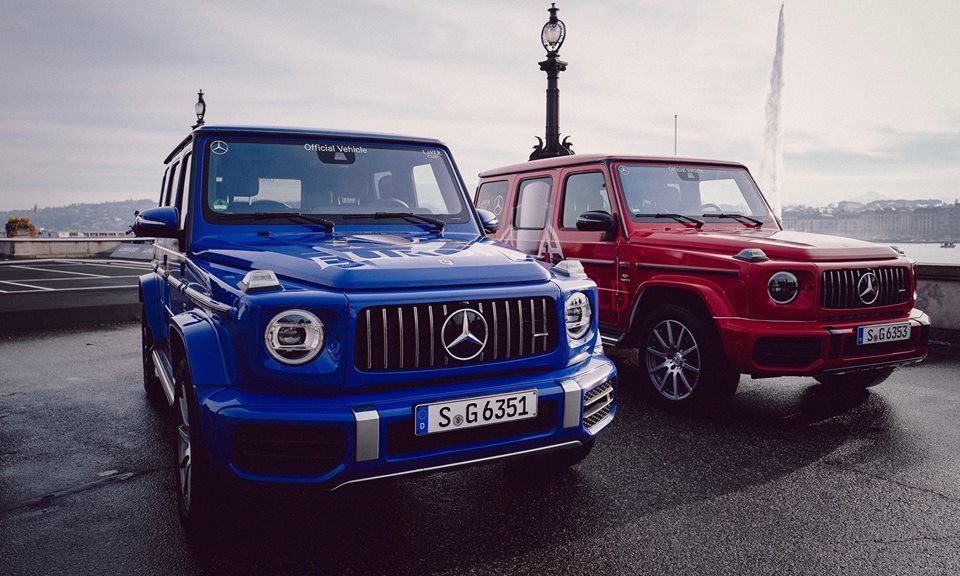 There's no better way to add some color to your day than this!💙❤️ #StrongerThanTime

[Mercedes-AMG G 63 | Csn: 13.1 l/100km | CO2: 299 g/km]