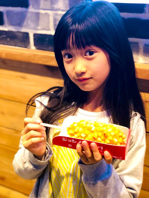 Twitterのコスプレ画像24