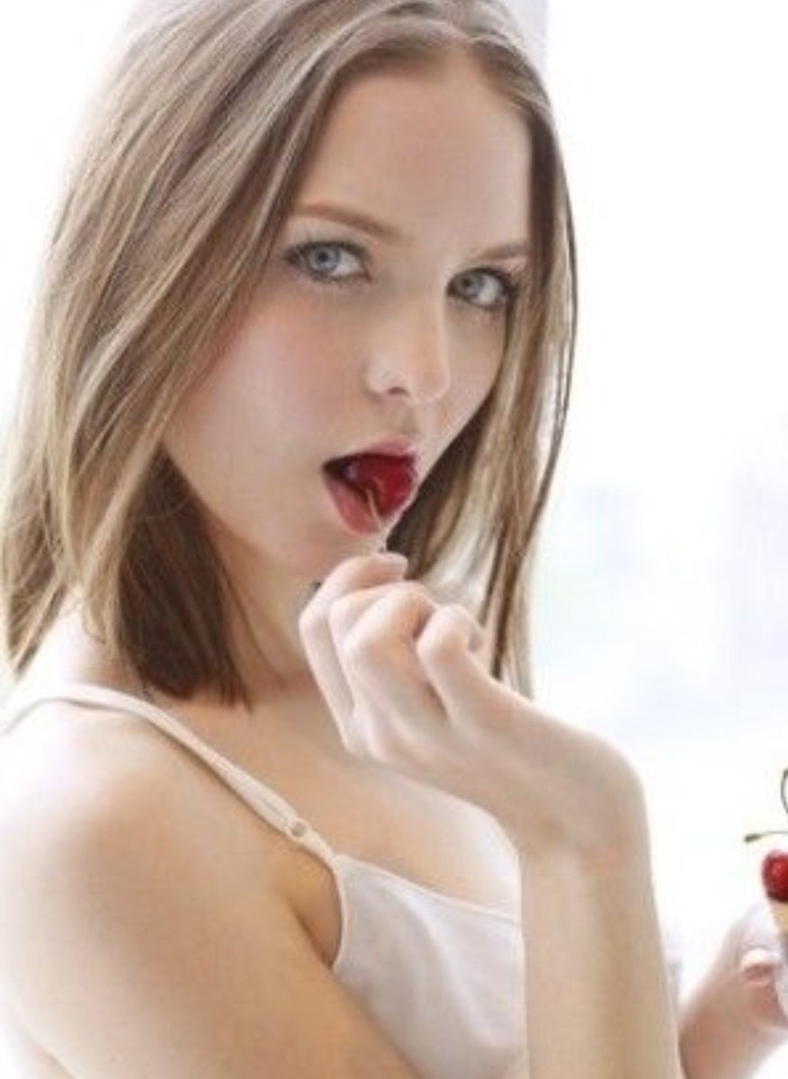 まり あー素敵 ほんと言うとロシア美人が1番好きかも 笑 なりたいのもあるけど どっちかというと崇めるって感じ笑