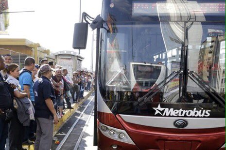 metro_caracas's tweet photo. #AHORA Informamos a nuestros usuari@s que las rutas de contingencia de #Metrobus continúan activadas desde 
Zona rental - Propatria 
Zona Rental - Petare 
Zona Rental - Caricuao
Zona Rental - La Rinconada totalmente gratuito.  @VTVcanal8   
#UnPaísSeConstruyeTrabajando https://t.co/7FoxdNyRZP