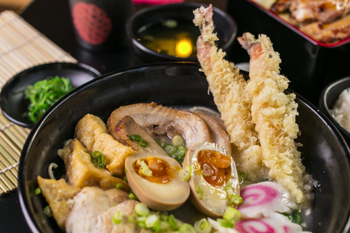 Beat the mid-week hump and join us in Dublin 2 for some of your favourites. From Sushi, Ramen and Tapas. You will surely find something you absolutely love in SushiDa 🙌

#dublin #restaurant #tasty #instafood #food #ireland #restaurantdublin #food