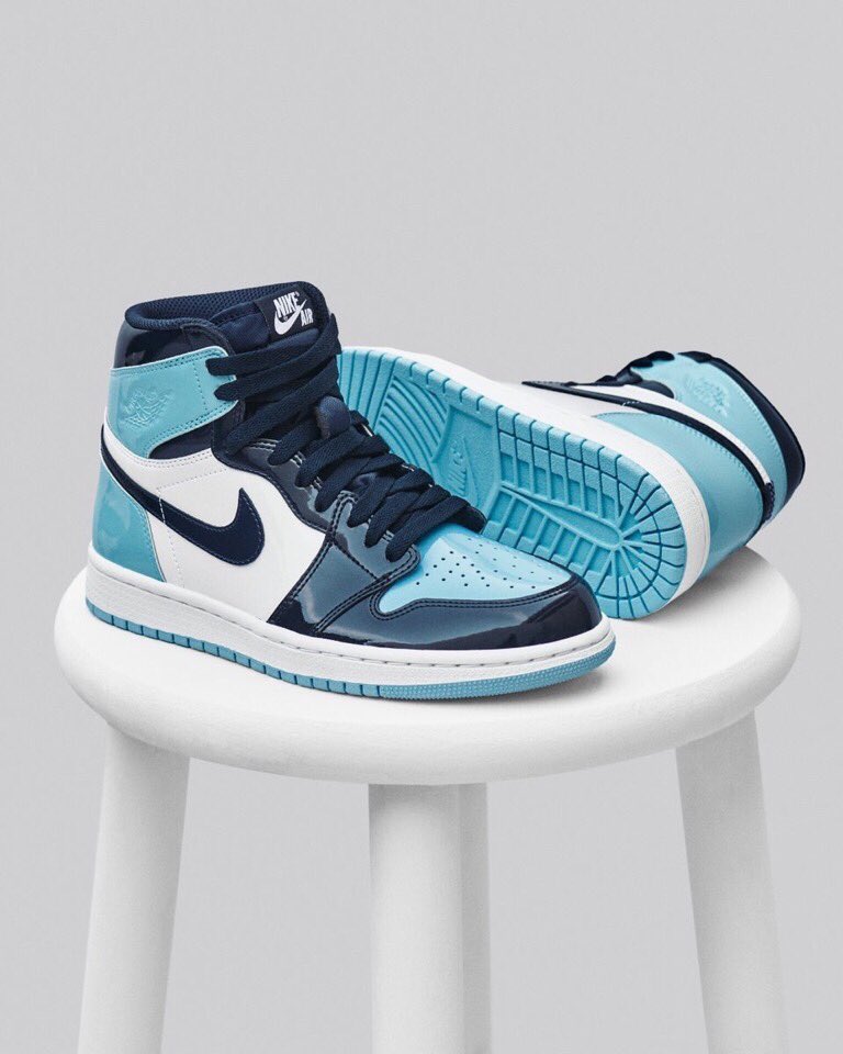 𝐔𝐏 𝐓𝐎 𝐃𝐀𝐓𝐄 Nike 日本国内19年3月14日 木 発売予定 Air Jordan 1 Retro High Og Blue Chill 販売店舗掲載中 パテントレザー ナイキ エアジョーダン Unc ブルーチル Aj1 ノースカロライナ 水色 詳しくは記事をチェック T