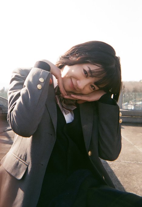控えめにゆって天使 永野芽郁 制服姿のぶりっ子ショットに反響 話題 Abema Times