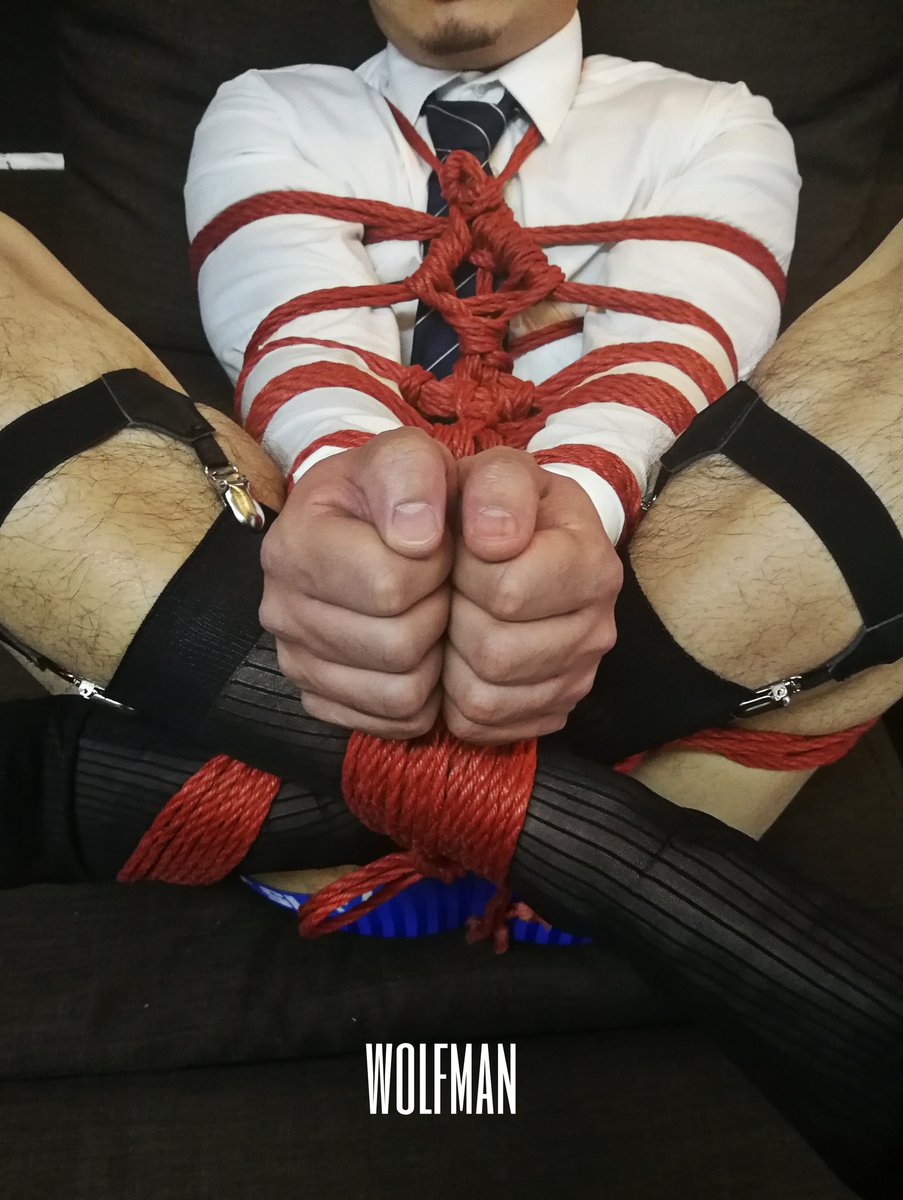 Wolfmanrope's tweet photo. 受过伤的手无法长时间反绑，那么现在呢？嗯好像可以一整天！ https://t.co/5zeFhigxKf
