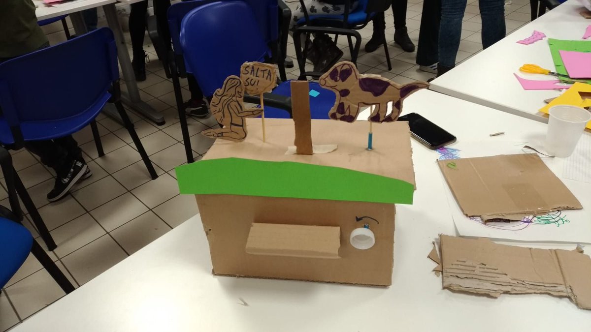 coderdojopd's tweet image. e ora spazio alla creatività !! 😜 😜 😜 😜 😜 
#CoderdojoPD al #TalentLAB