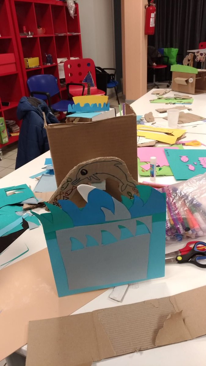 coderdojopd's tweet image. e ora spazio alla creatività !! 😜 😜 😜 😜 😜 
#CoderdojoPD al #TalentLAB