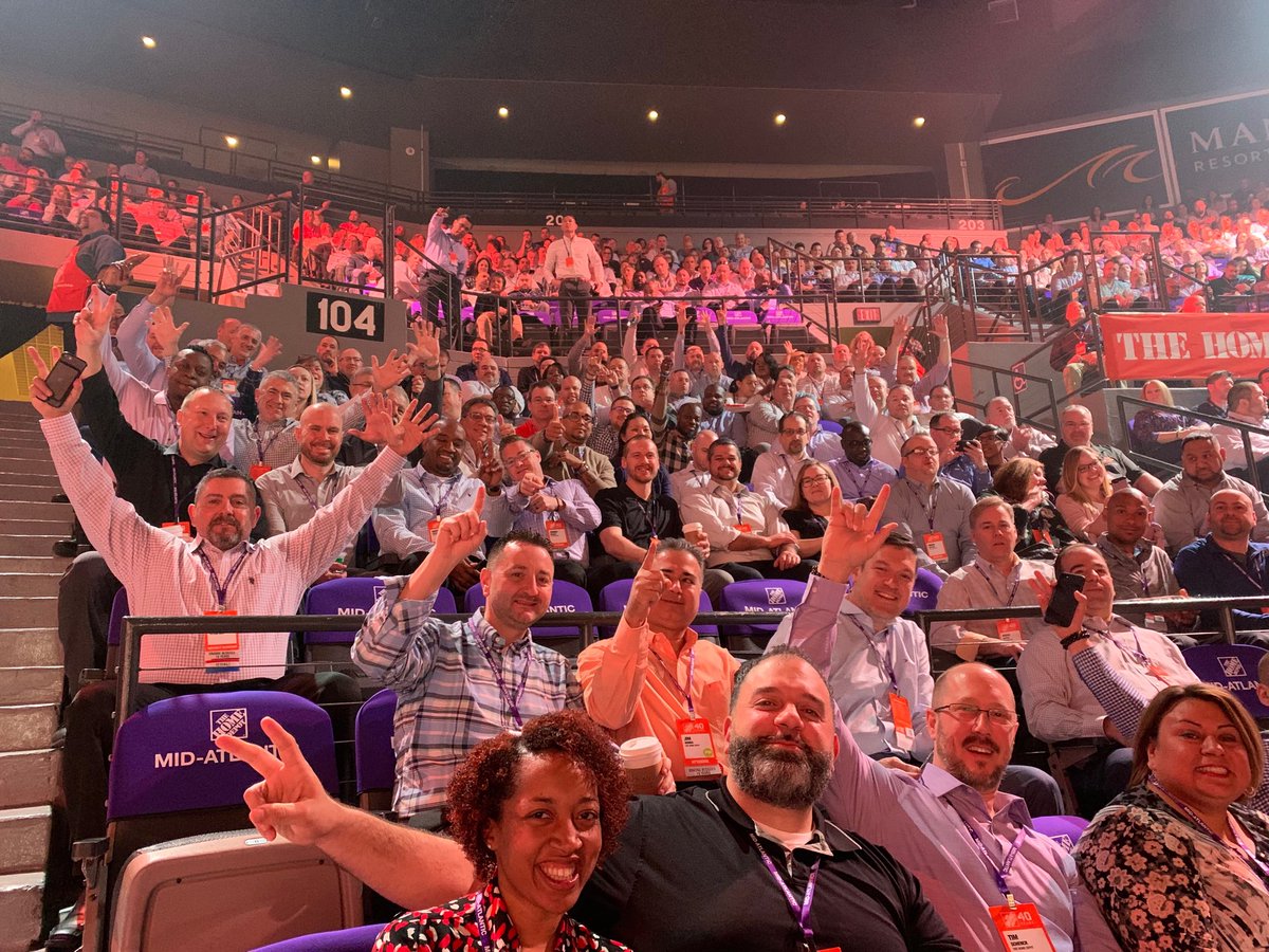 Great looking group from the Mid Atlantic!! Welcome to SMM 2019!