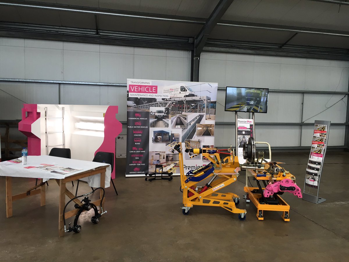 BrakeMateUK's tweet photo. Come and see us at Newark Showground where we are exhibiting at Bus &amp; Coach Live. #PremierPits #BrakeMate https://t.co/daJ8KpOjmh
