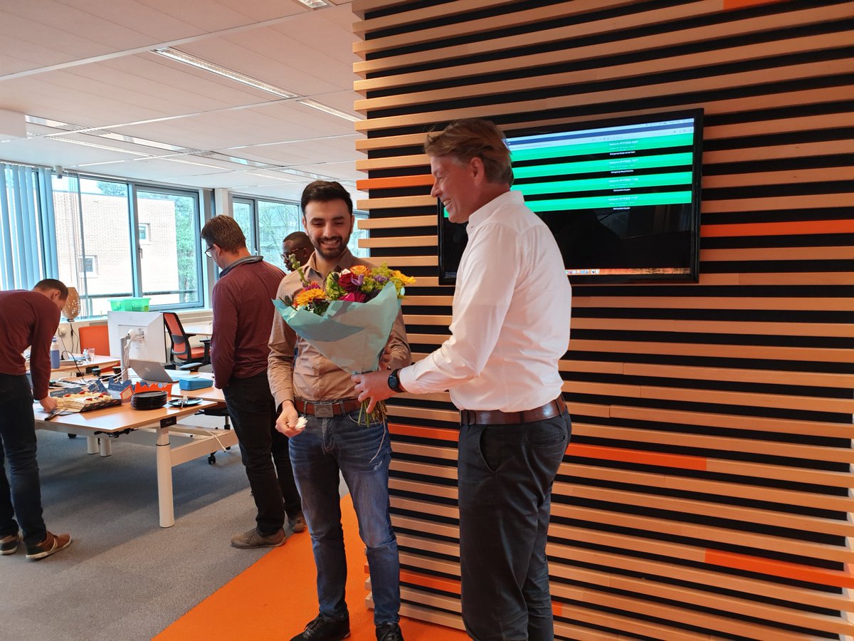 Nog maar net in dienst bij <a href="/LuminisApeldrn/">Luminis Apeldoorn</a> en vandaag een van onze vertegenwoordigers op #futuretech2019! Succes Gazar!