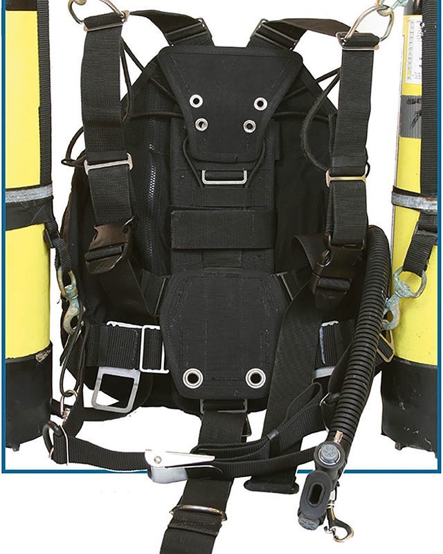 DiverNetUK's tweet photo. X-DEEP STEALTH 2.0 REC - Full review available on line now @www.divernet.com  #sidemount #sidemountdiving #xdeep #wreck #wreckdiving #scuba #heavymetal #diver_magazine #divernet #padi #bsac #diveTDI #lustforrust #divessi #realdiving #iamssi #girlsthatscuba https://t.co/XVZxAu6V3v