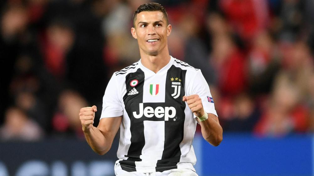 beINSPORTS_EN's tweet photo. #Cristiano = 🐐 GOAT? 

🔄 Yes 
♥️ No

#UCL #beINUCL #JuveAtleti https://t.co/qqBF31J0kV