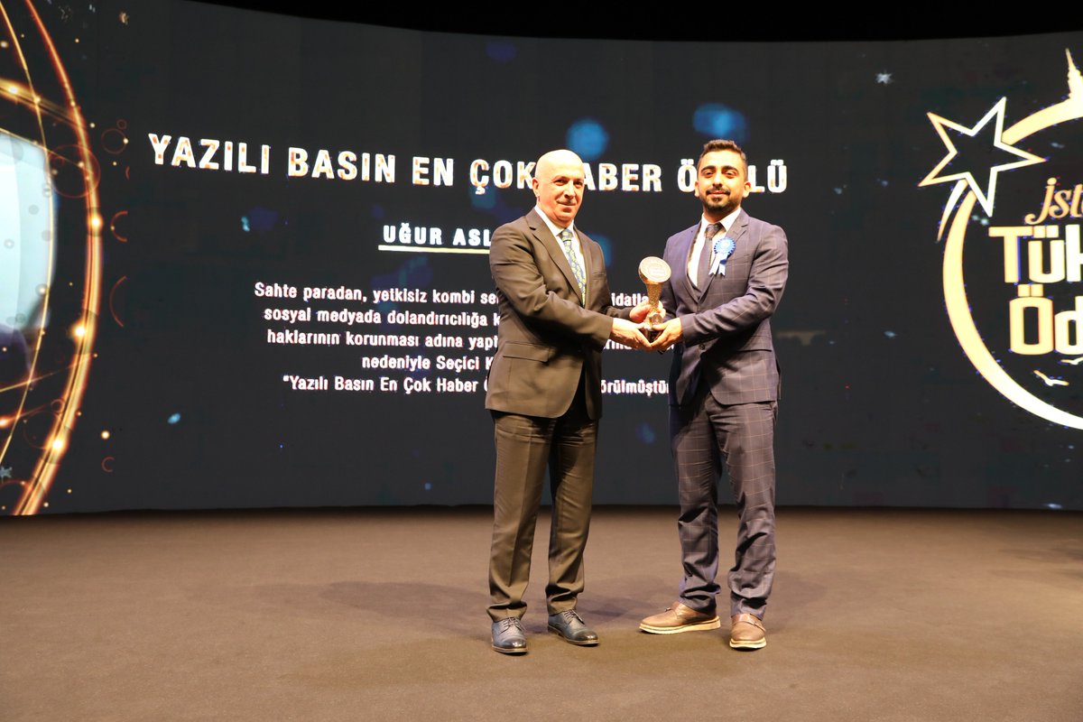 12.İstanbul Tüketici Ödülleri kapsamında Seçici Kurul tarafından Yazılı Basın En Çok Haber Ödülü’ne layık görülen Anadolu Ajansı Ekonomi Muhabiri <a href="/uraslanhan/">Uğur Aslanhan</a>’ı tebrik ediyor, başarılar diliyoruz. tuketiciodulleri.istanbul #tüketiciödülleri <a href="/anadoluajansi/">Anadolu Ajansı</a>  <a href="/istanbulbld/">İstanbul Büyükşehir Belediyesi</a> <a href="/ibbzabita/">İstanbul Büyükşehir Zabıta</a>