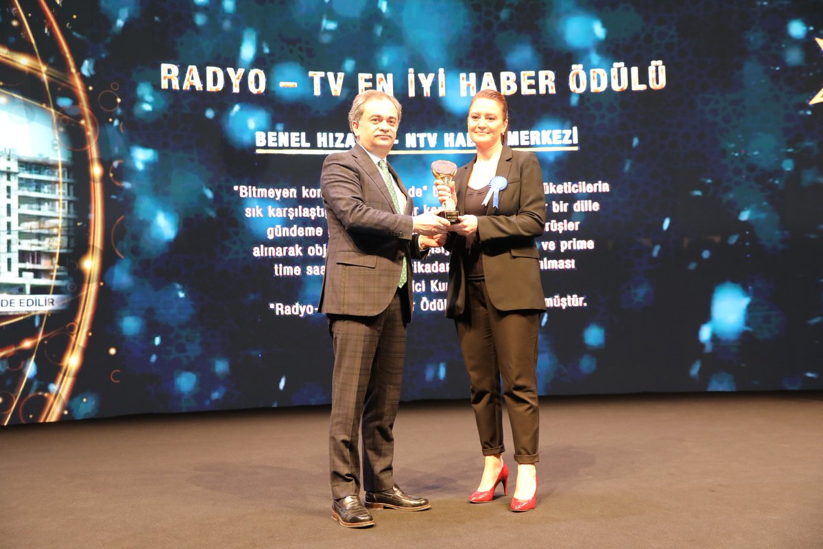 12.İstanbul Tüketici Ödülleri kapsamında Seçici Kurul tarafından Radyo - TV Program En İyi Haber Ödülü’ne layık görülen NTV Ekonomi Editörü Benel Hızarcı’yı tebrik ediyor, başarılar diliyoruz. tuketiciodulleri.istanbul #tüketiciödülleri <a href="/ntv/">NTV</a> <a href="/istanbulbld/">İstanbul Büyükşehir Belediyesi</a> <a href="/ibbzabita/">İstanbul Büyükşehir Zabıta</a>