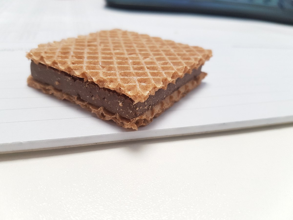 Mein Beitrag zum #Trashtag.  Muss es in der Aluverpackung wirklich noch Plastik sein, #Hanuta?