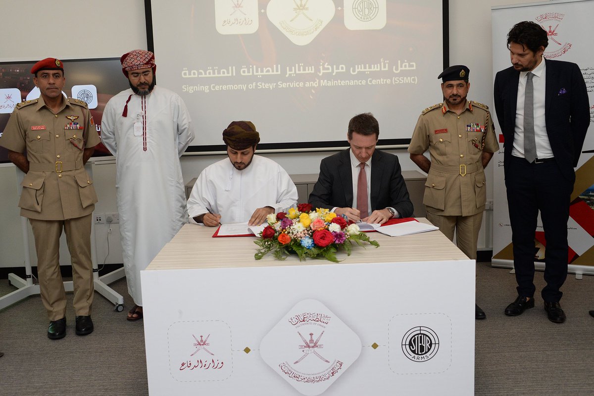 OMAN_MOF's tweet photo. #OAPFD has signed a project agreement establishing the Steyr Service and Maintenance Centre (SSMC) in Partnership with the Steyr Arms company as part of its commitment to the Partnership for Development Programme in cooperation with the Ministry of Defence https://t.co/rIjFg6lZqN