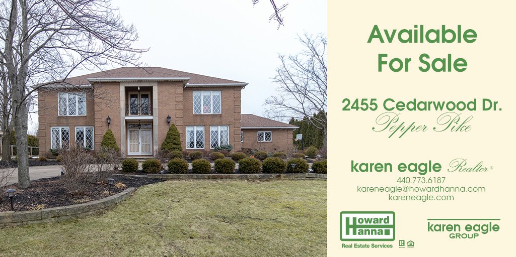 KarenERealtor's tweet image. #NEWLISTING! 2455 Cedarwod Drive -- Large brick 4-bed colonial in desirable location of #PepperPike on private 1.3 acres. Large, flat back yard with #organic vegetable #garden, fruit trees, and patio with gas grill area with granite counters. $849,000. ow.ly/B7Gr30o1Jzt