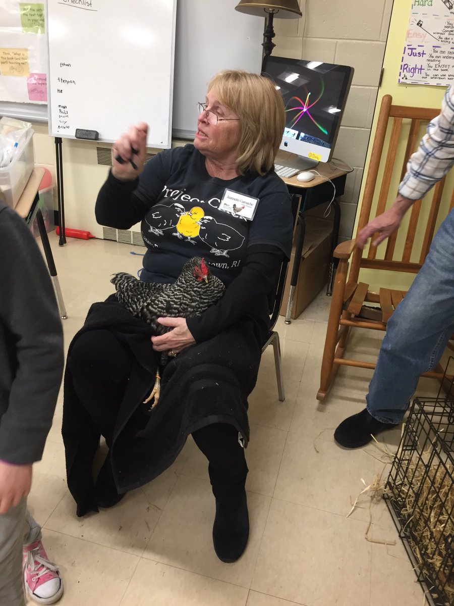 MSouchette's tweet photo. 2nd graders spent the afternoon learning about the chicken eggs that we will foster! @HistoricNE #projectchick #caseyfarm https://t.co/oKwWCZqzyn