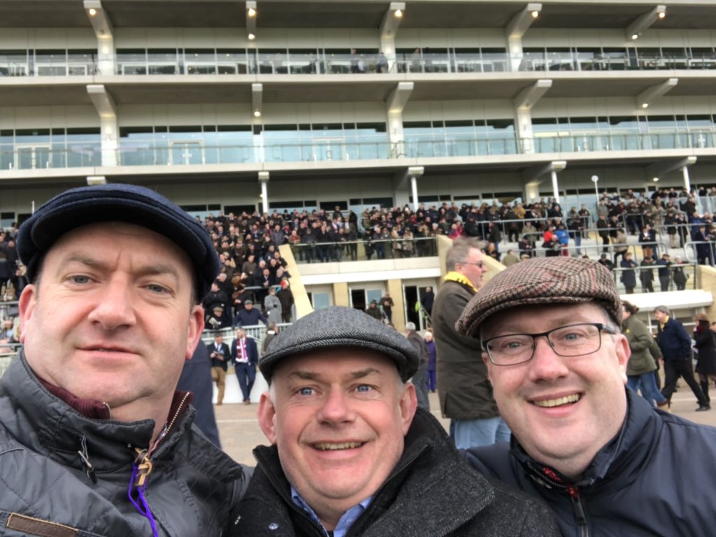 #chelfie