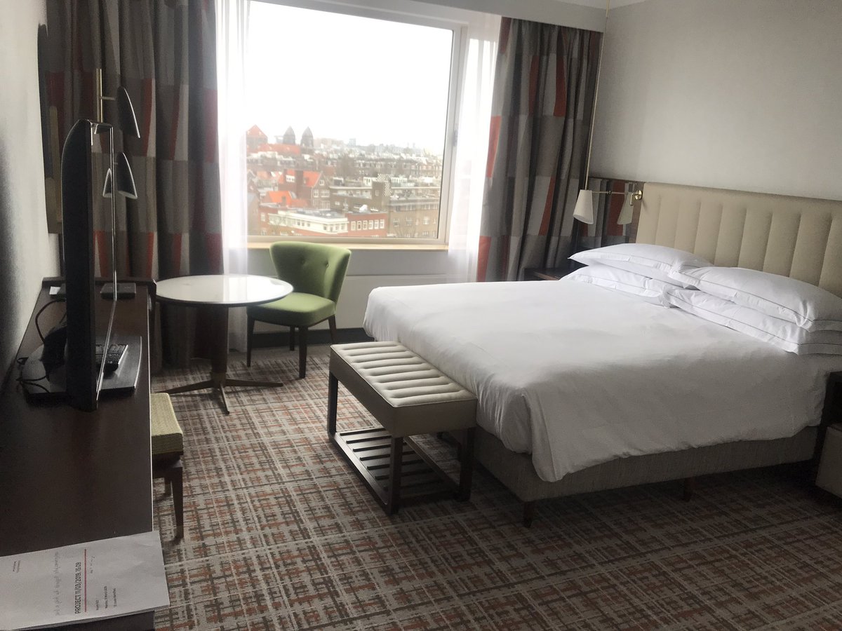 boy_elliott's tweet image. Another successful Handover in Amsterdam. 120 rooms completed 140 to go!