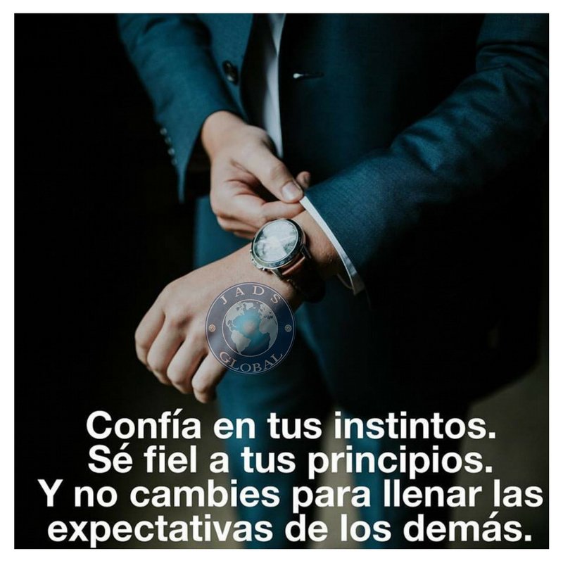 jadsglobal's tweet photo. Solo es tratar de ser único e innovador.
#Comenta y #comparte
*
Siguenos en @JadsGlobal para mas #TipsDDia
#Exito #Emprendedor #frases #Bussines #Liderazgo #lider #Motivacion #Ganador #JadsGlobal https://t.co/ysAq7wZcGJ