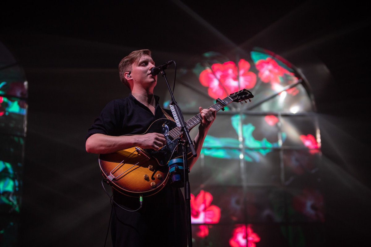 George Ezra last night <a href="/nottinghamarena/">Motorpoint Arena Nottingham</a>