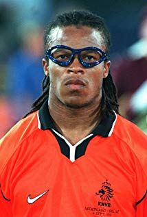 My wikipedia says today is the birthday of this wonderful footballer...Edgar Davids....happy birthday sir 